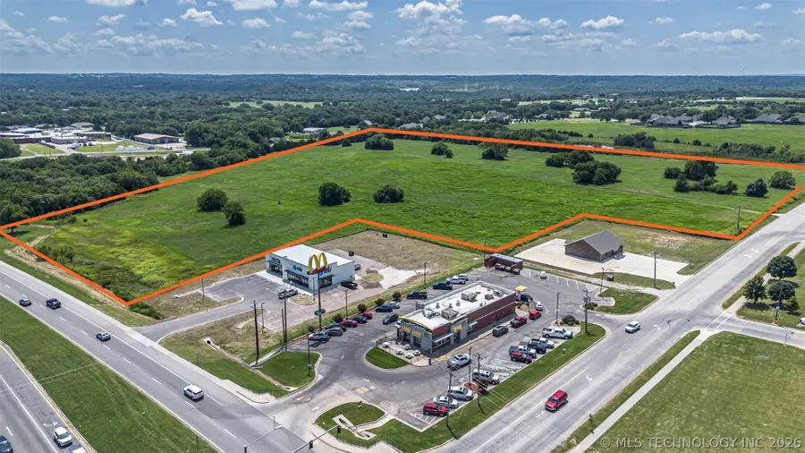 81 Charles F Cooper Memorial, Sulphur, OK 73086 - #2