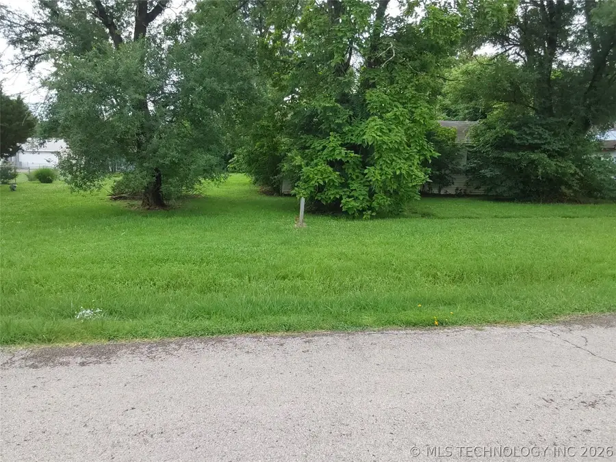 514 Maple Street, Chelsea, OK 74016 - #2