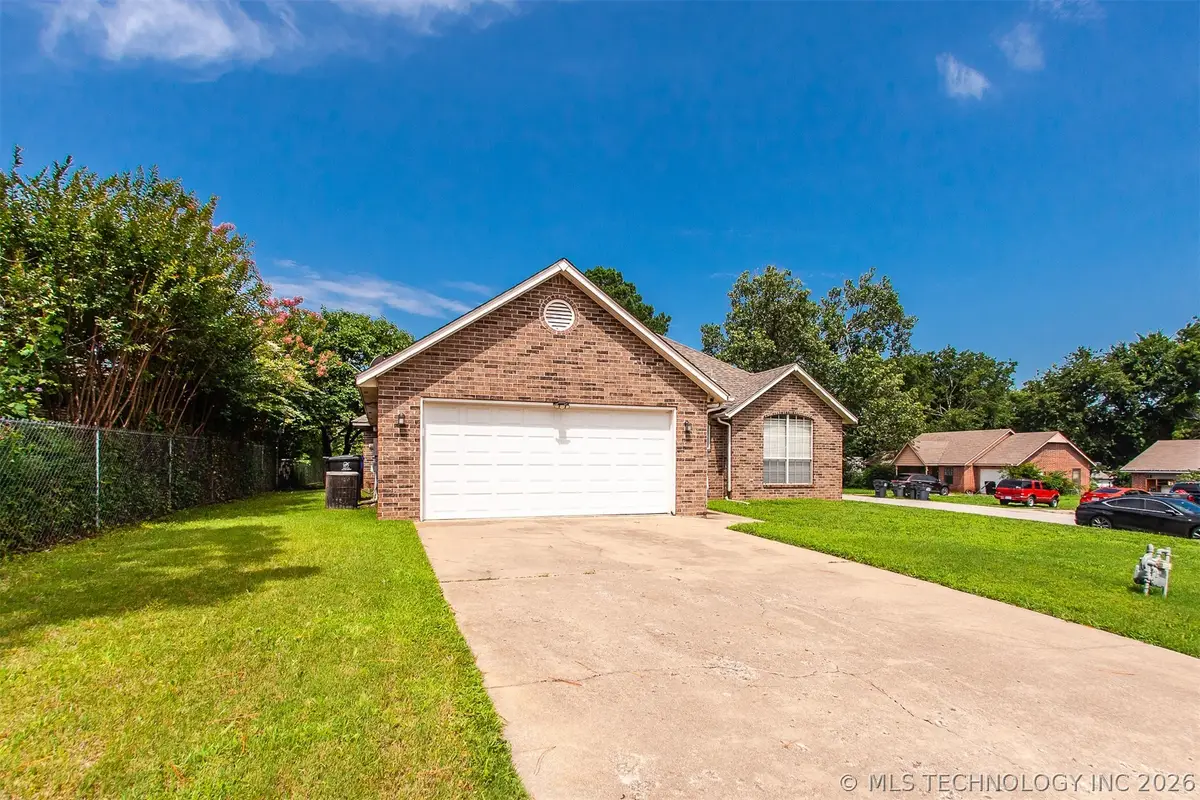 3504 S 216th Avenue E, Broken Arrow, OK 74014 - #1