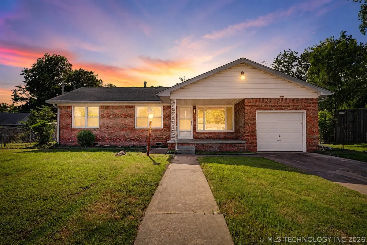 528 S 106th East Avenue, Tulsa, OK 74128 - #1