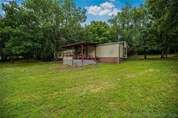 23401 E Riverview Drive, Cookson, OK 74427