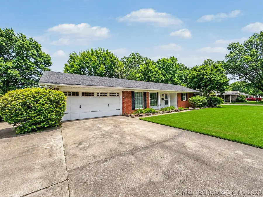 814 N Anthony Street, Muskogee, OK 74403 - #2