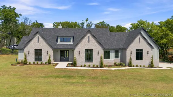 29513 E 106th Street, Coweta, OK 74429