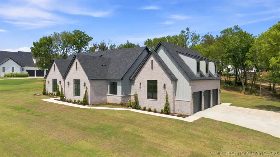 29513 E 106th Street, Coweta, OK 74429 - #2
