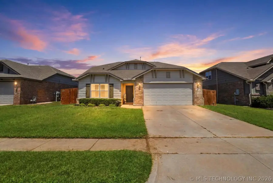 3913 W 104th Court S, Jenks, OK 74037 - #2