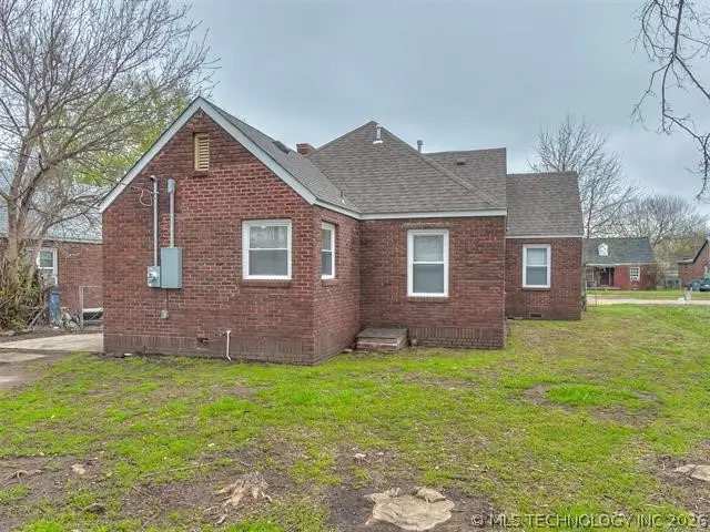 1624 N Boston Avenue, Tulsa, OK 74106 - #2