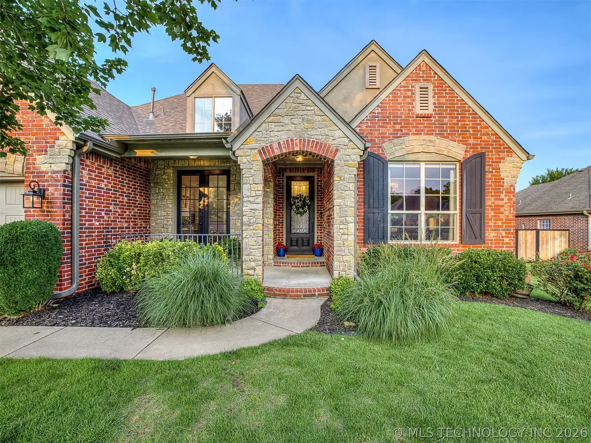 2120 Turtle Creek, Bartlesville, OK 74006 - #1