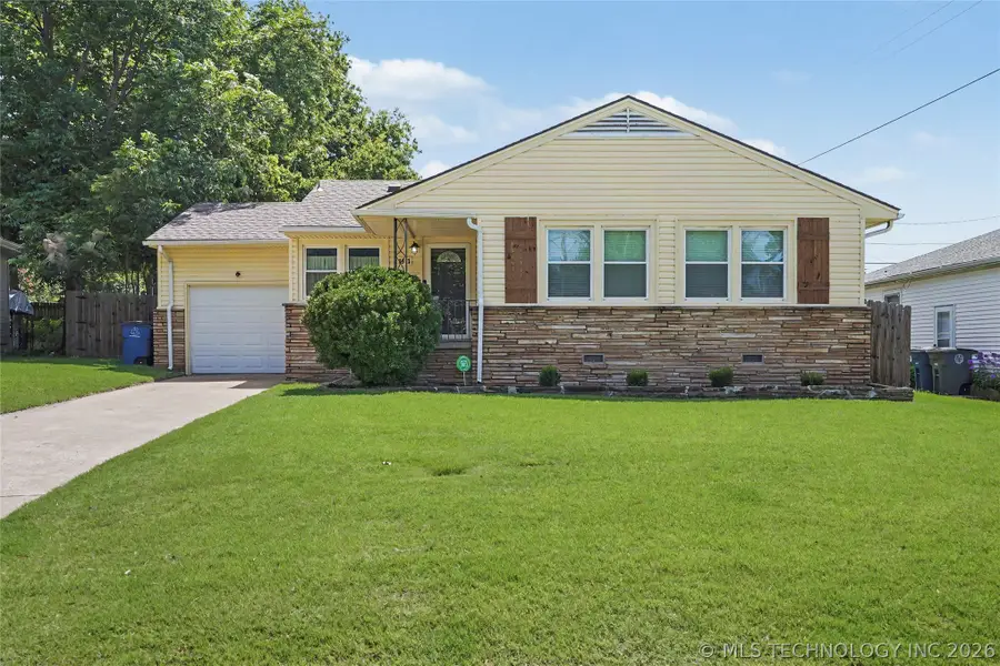 3913 S Jamestown Avenue, Tulsa, OK 74135 - #2