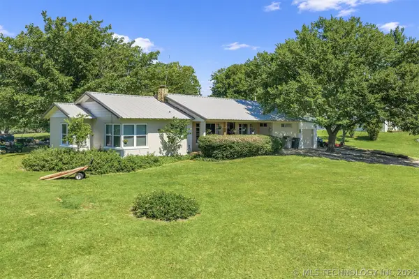 712 E 8th, Sulphur, OK 73086