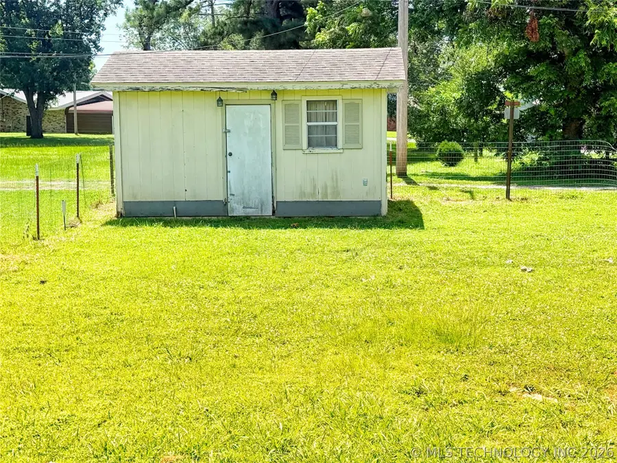 719 N Kelker, Holdenville, OK 74848 - #3