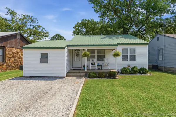 814 N Ross Avenue W, Dewey, OK 74029