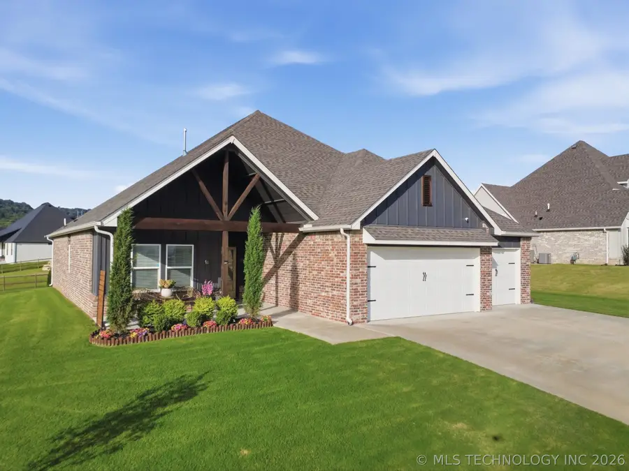 18960 E Orchard Circle, Catoosa, OK 74015 - #2