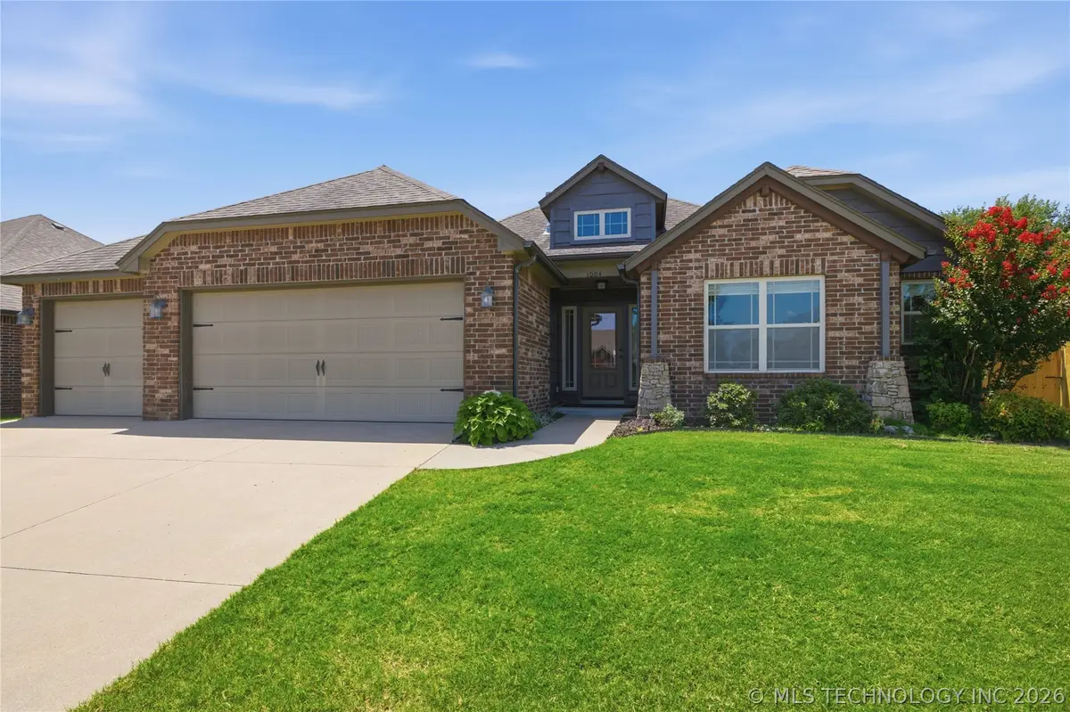 1004 E 135th Place, Glenpool, OK 74033 - #1