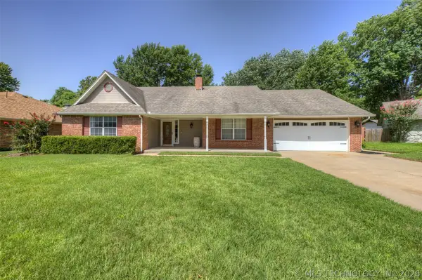 10906 S 84th East Avenue, Tulsa, OK 74133