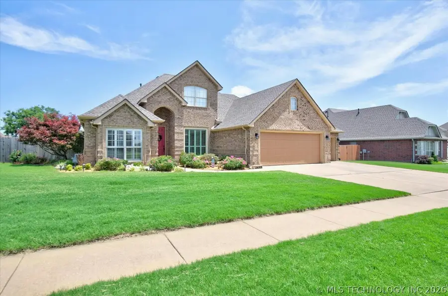 124 Prairie Ridge Court, Bartlesville, OK 74006 - #2