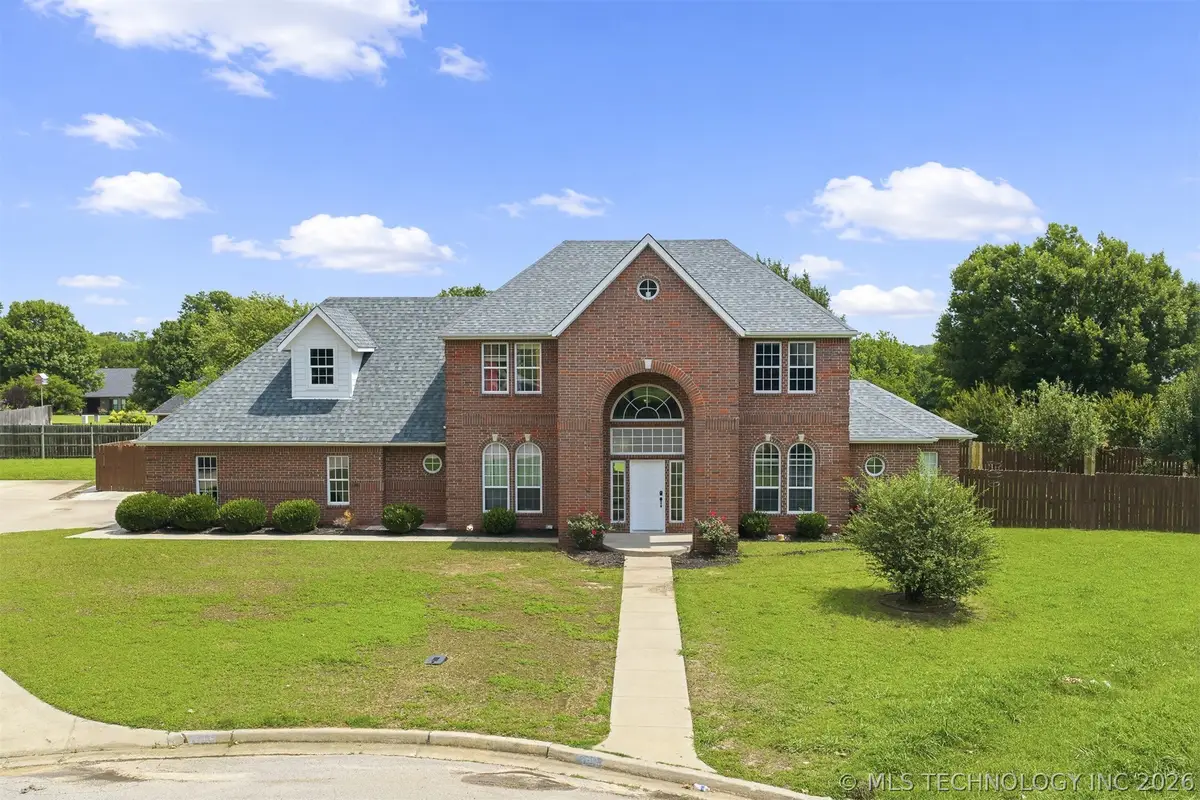 708 Franklin Court, Ardmore, OK 73401 - #1