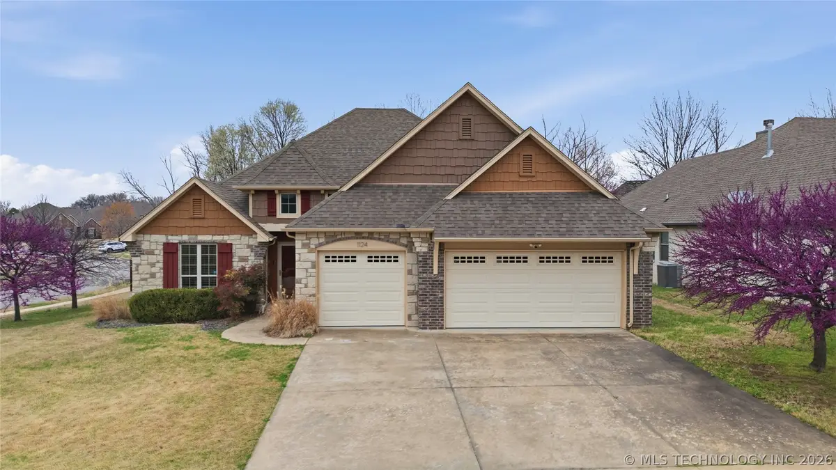 1124 W Fargo Drive, Broken Arrow, OK 74012 - #1