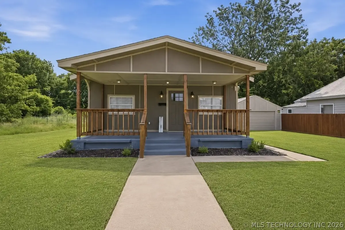 322 N 9th Street N, Muskogee, OK 74401 - #1