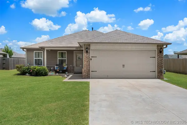 10721 N 100th East Avenue, Owasso, OK 74055
