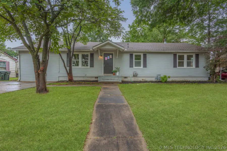 726 N Florence Avenue, Claremore, OK 74017 - #2