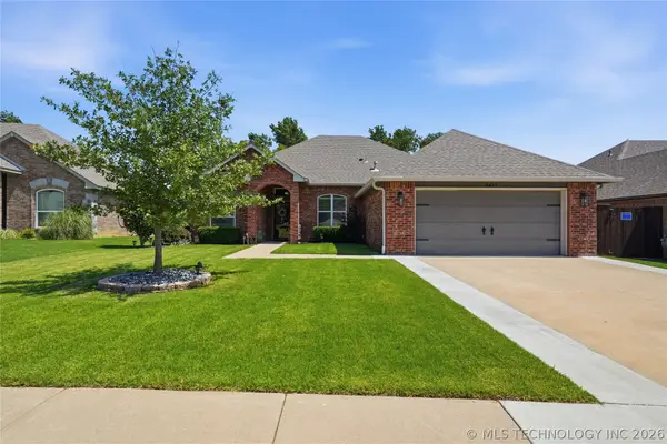 6415 E 146th Street S, Bixby, OK 74008