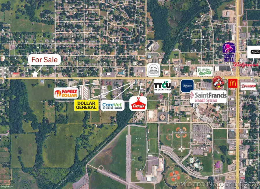 W Okmulgee Avenue, Muskogee, OK 74401 - #3