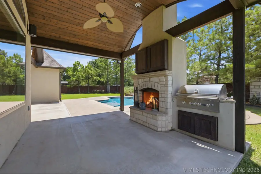 8008 S Galveston Court, Tulsa, OK 74132 - #3