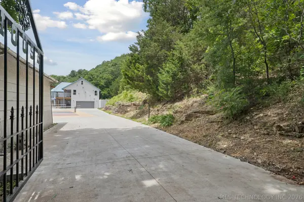 662 SE 4439 Loop, Salina, OK 74365