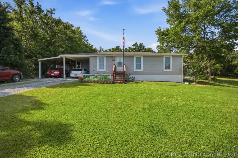 604 8th Street, Haileyville, OK 74546 - #3