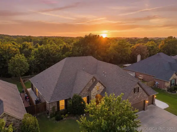 9312 N 93rd Avenue E, Owasso, OK 74055