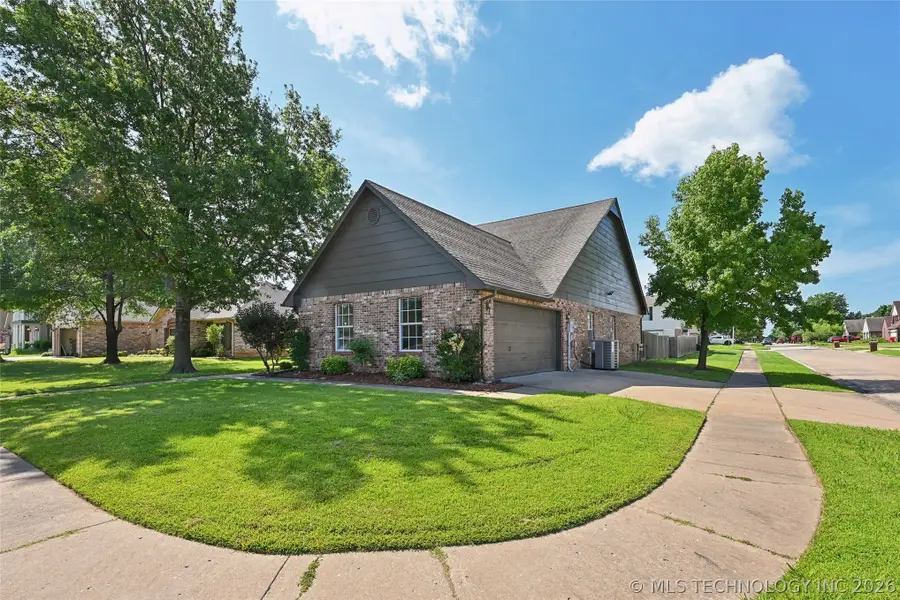 12704 E 78th Street, Owasso, OK 74055 - #2