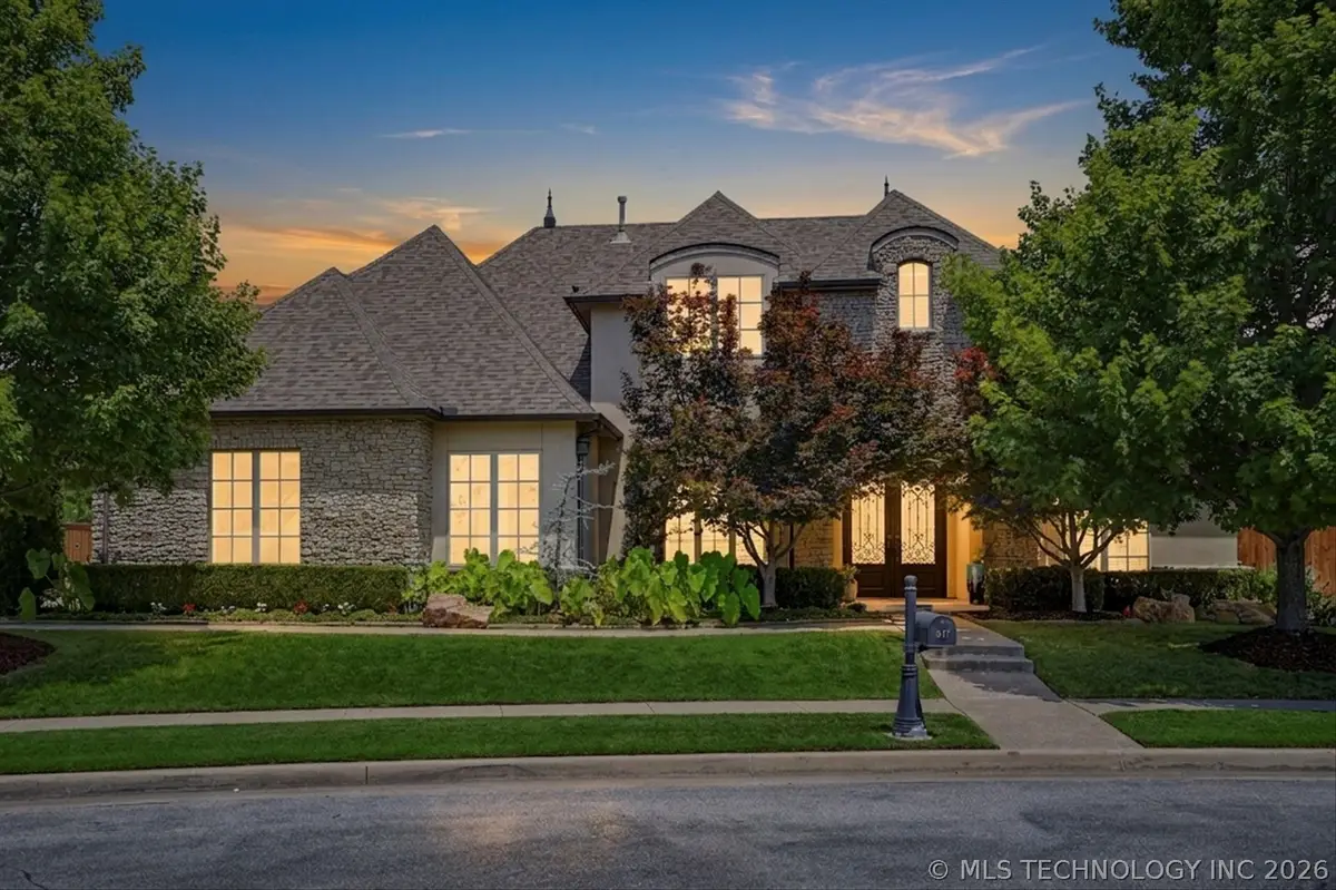 5917 E 106th Place, Tulsa, OK 74137 - #1