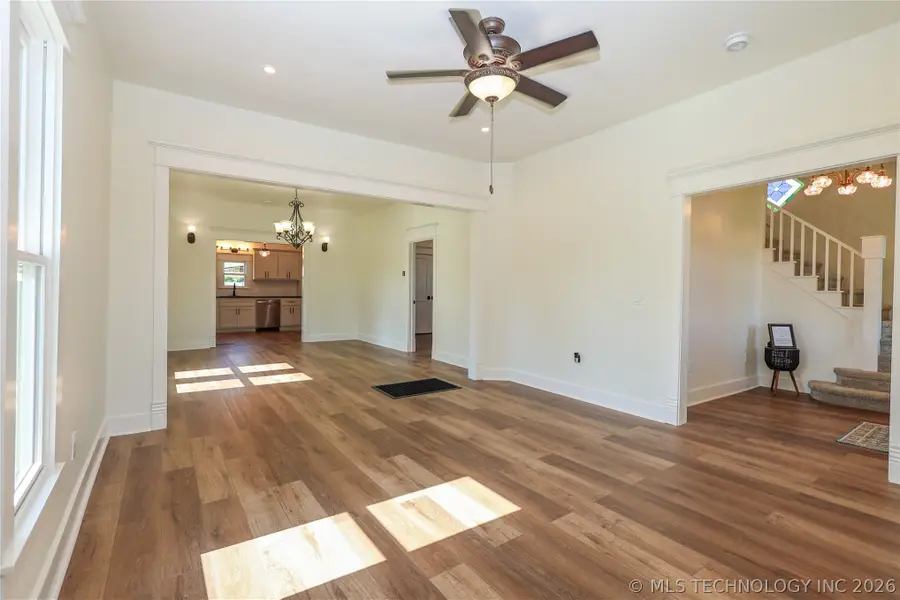 11 E Tahlequah, Sulphur, OK 73086 - #3