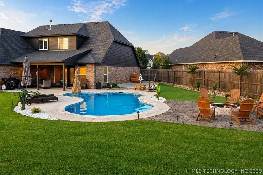 2102 E 132nd Street S, Bixby, OK 74008 - #2
