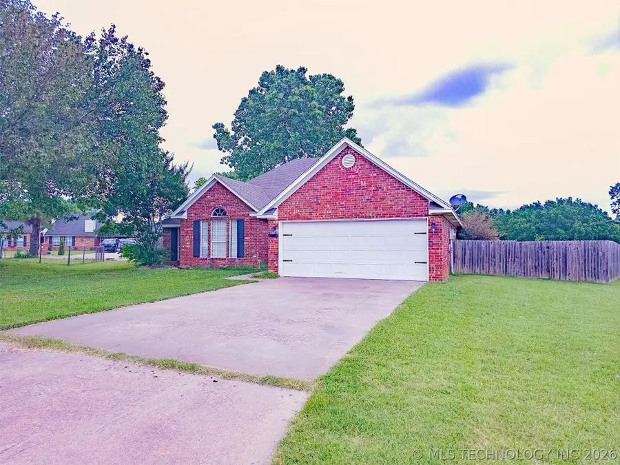 2704 Forrest Circle, Durant, OK 74701 - #3
