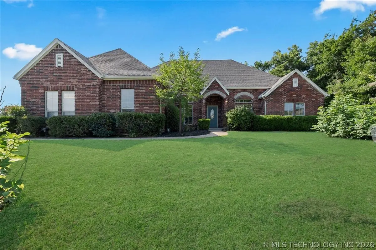12586 Longhorn Court, Glenpool, OK 74033 - #1