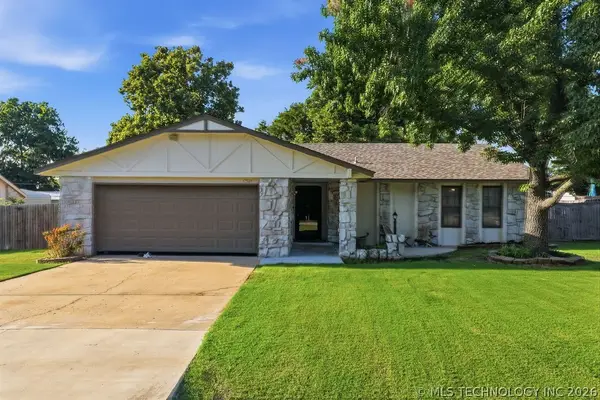 17509 E 78th Street N, Owasso, OK 74055