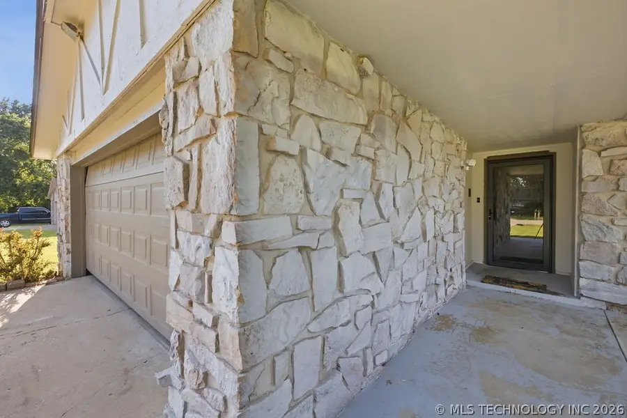 17509 E 78th Street N, Owasso, OK 74055 - #3