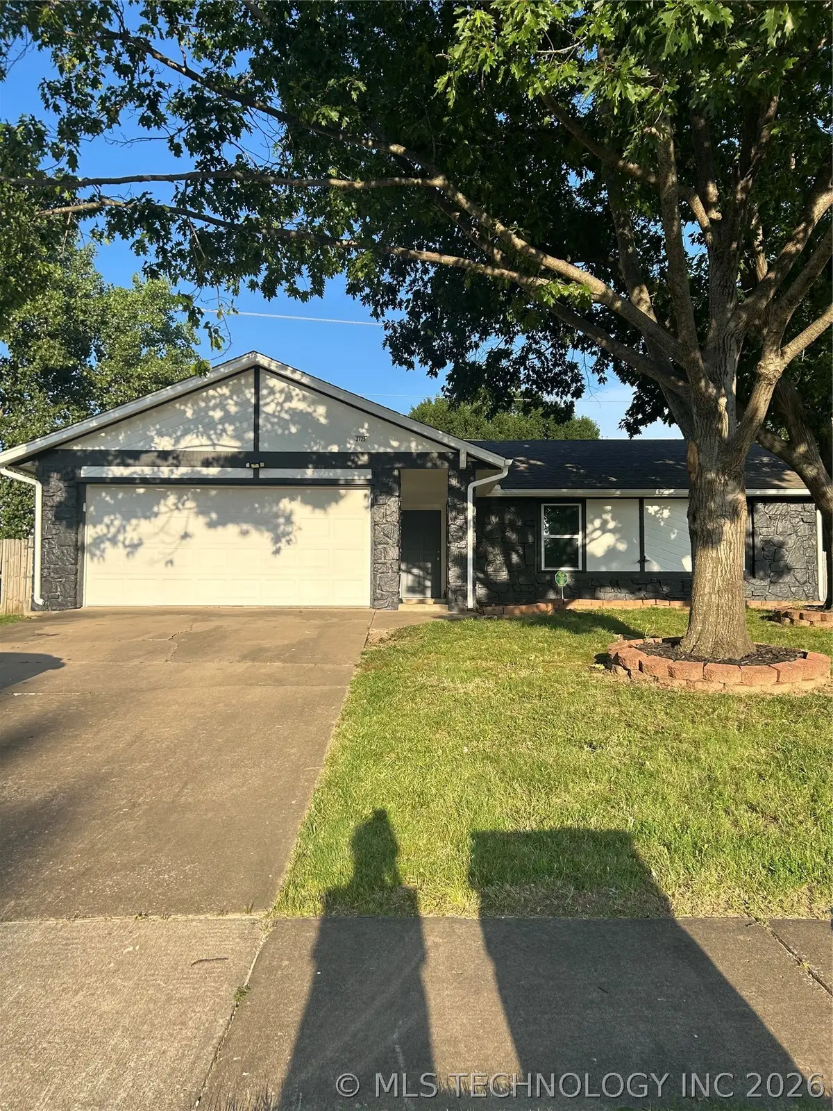 2725 S Narcissus Avenue, Broken Arrow, OK 74012 - #1