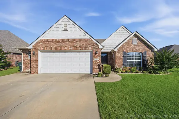 9001 N 156th East Place, Owasso, OK 74055