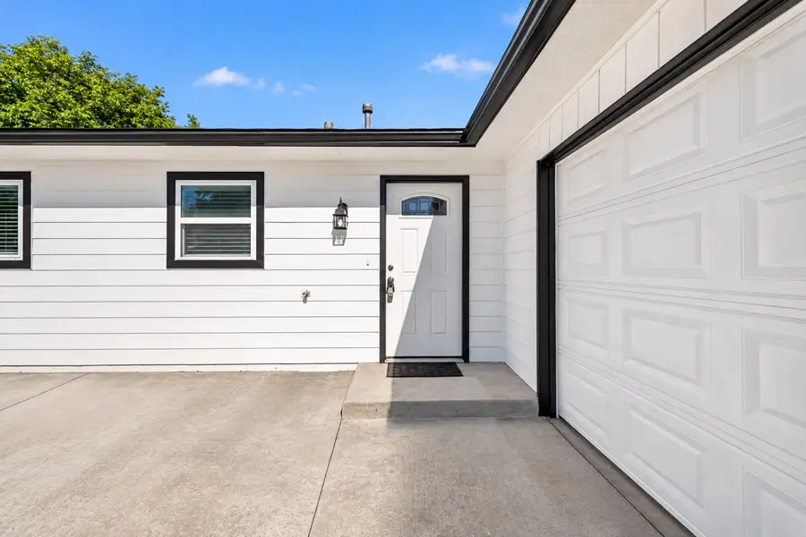 8980 E 33rd Place, Tulsa, OK 74145 - #3