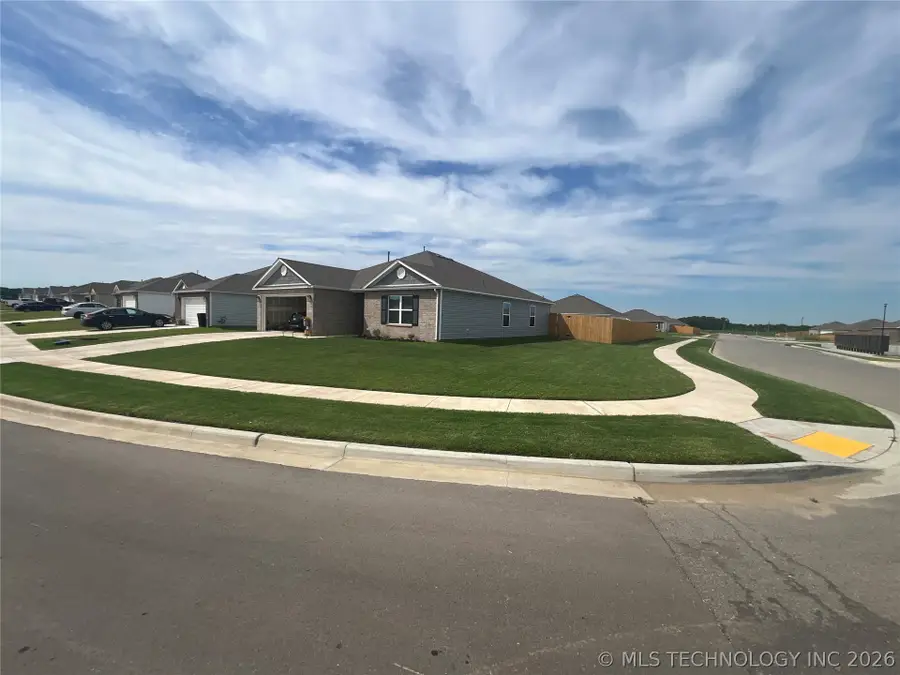 29325 E 79th Terrace S, Broken Arrow, OK 74014 - #2