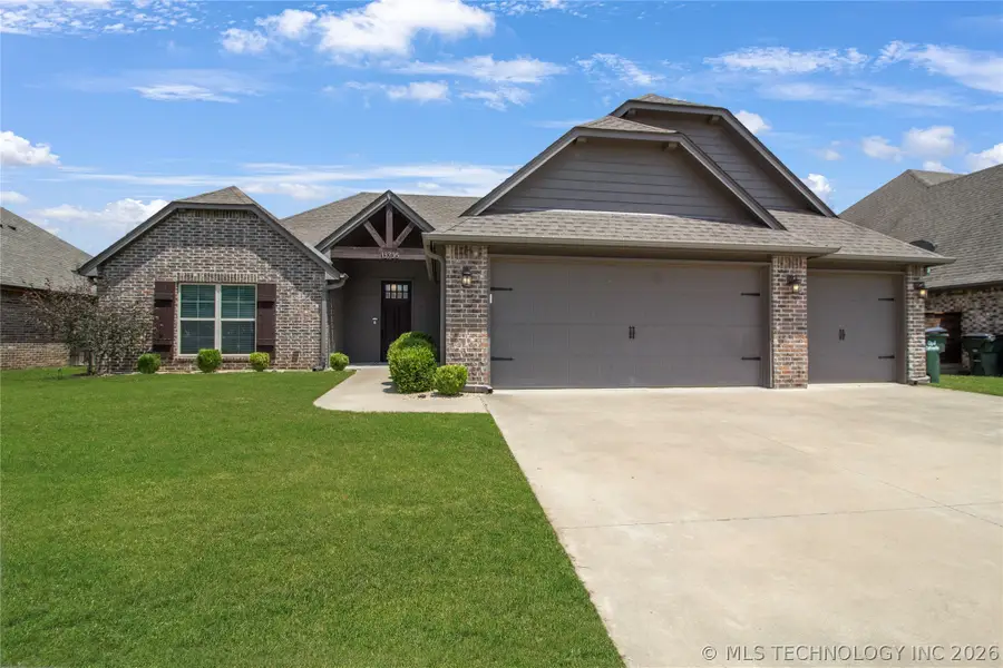 13735 N 130th Avenue E, Collinsville, OK 74021 - #2
