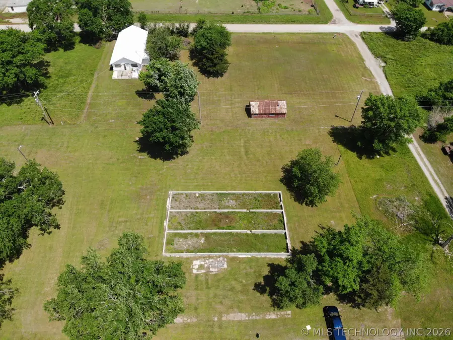 116 E 4th Street, Wynona, OK 74084 - #3