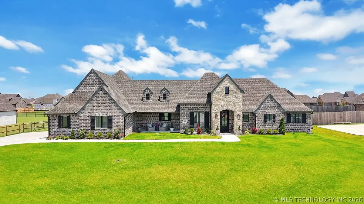 16507 S 1st West Avenue, Glenpool, OK 74033 - #1