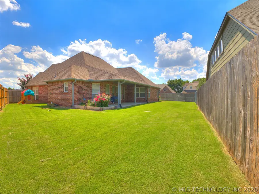 1320 W Dover Street, Broken Arrow, OK 74012 - #3