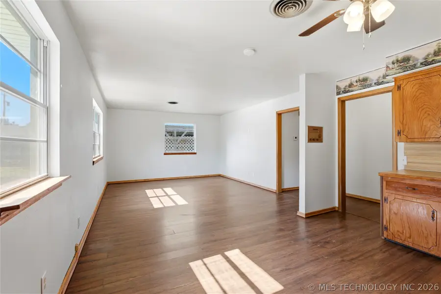 705 S State Street, Wagoner, OK 74467 - #3