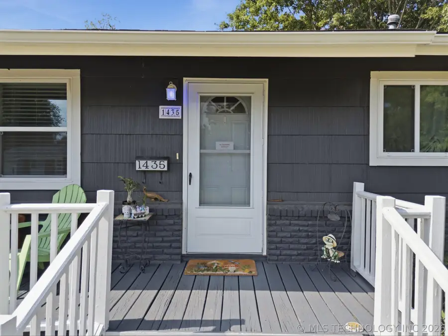 1435 E Denton Avenue, Sapulpa, OK 74066 - #3