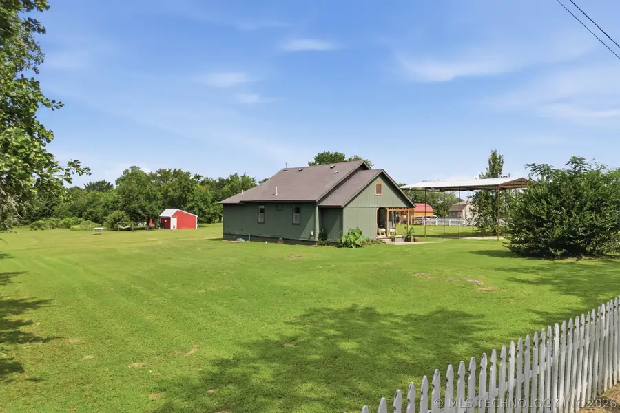 9201 N 156 Road, Beggs, OK 74421 - #3