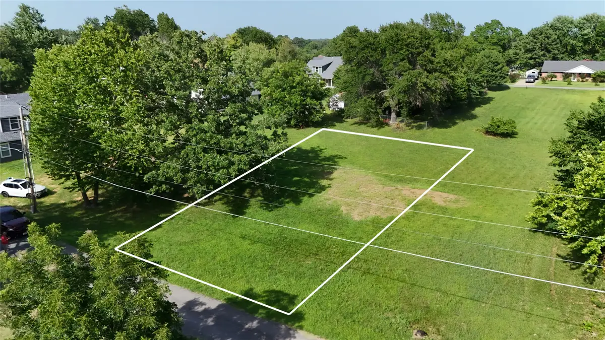 1697 W Mcgill, Eufaula, OK 74432 - #1